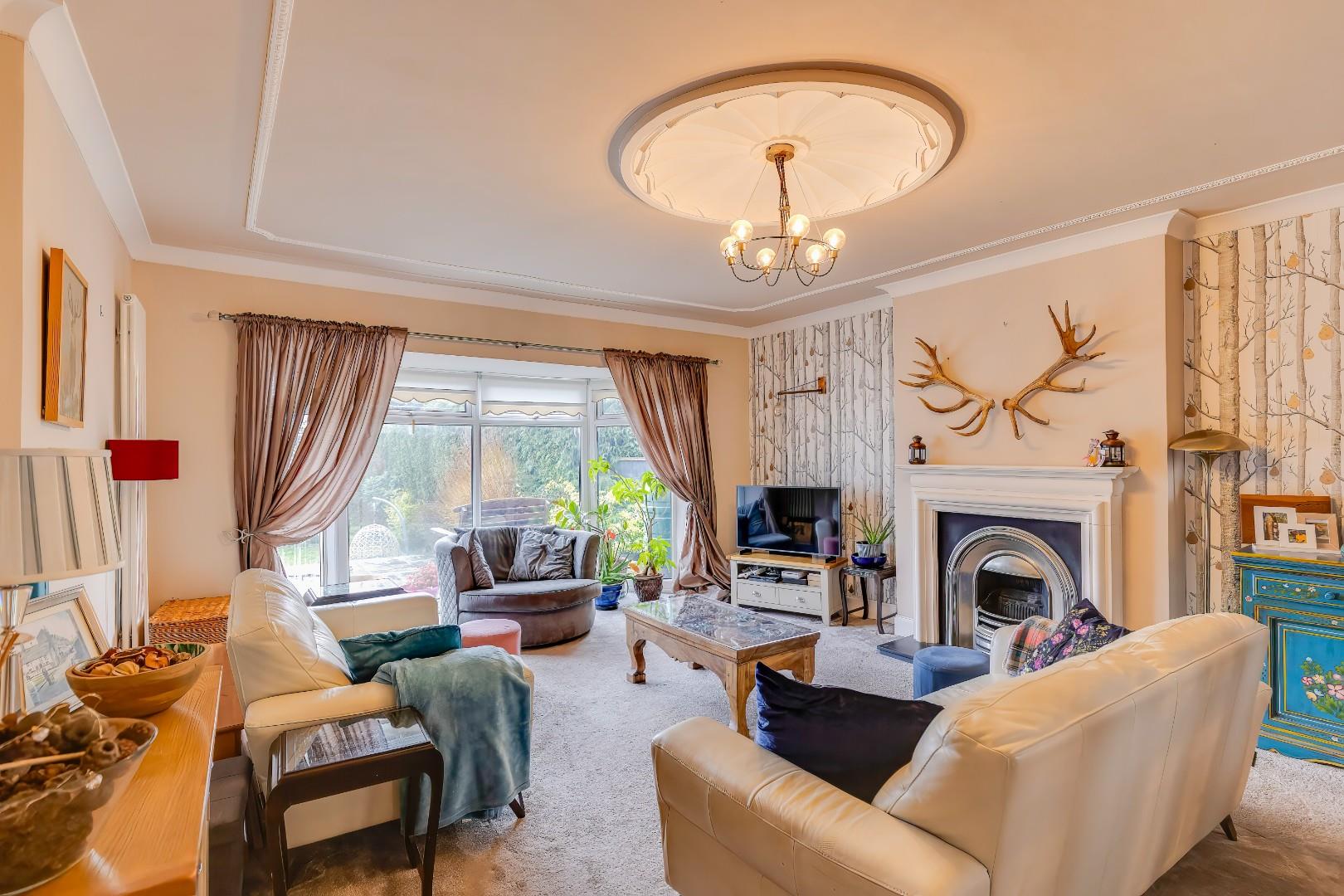 76 South Road, Sully, CF64 5SL